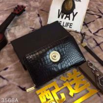 ヴェルサーチ VERSACE 最安値2026 超かわいい 財布