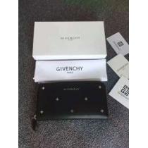 お気に入り2026 絶大な人気を誇る ジバンシー GIVENCHY 長財布