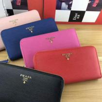 人気定番2026財布 プラダ PRADA 5色選択可 スタイリッシュな印象