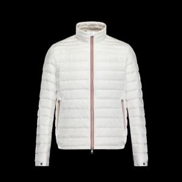 高級品 通販 多色選択可 2026秋冬 MONCLER モンクレール ダウンジャケット風も通さない
