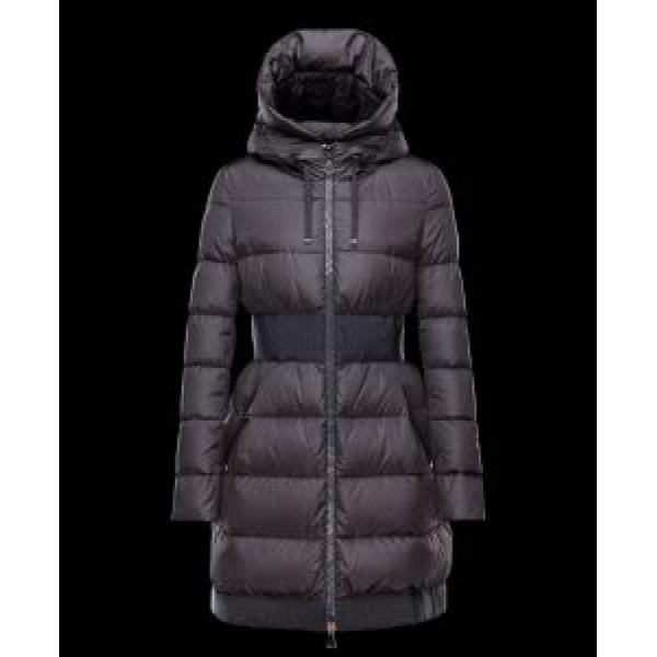 毎日大活躍  2026秋冬 MONCLER モンクレール ダウンジャケット寒さに打ち勝つ