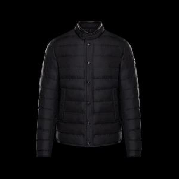 魅力的 MONCLER モンクレール保温効果は抜群 2026秋冬 ダウンジャケット厳しい寒さに耐える