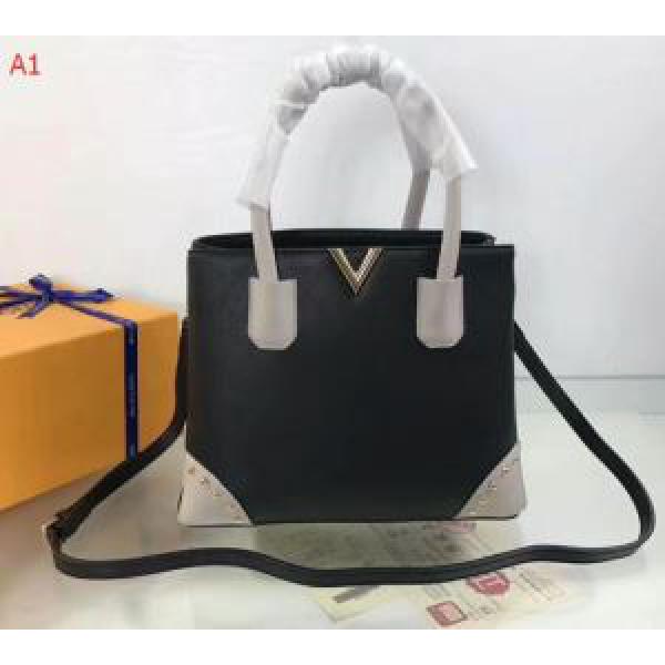 ルイ ヴィトン LOUIS VUITTON 多色可選  手持ち&ショルダー掛け 2026新作 風合いが出る