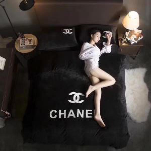 4点セット ◆モデル愛用◆ 2色可選 2026新作 CH CH 寝具セット