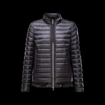 女性大好き 2026秋冬 MONCLER モンクレール ダウンジャケット風も通さ...