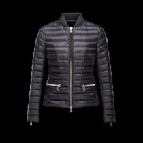 歓迎なレットショップ 2026秋冬 MONCLER モンクレール ダウンジャケッ...