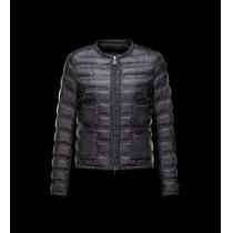 HOT品質保証 MONCLER モンクレール 2026秋冬  風も通さない ダウ...