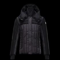 爆発的通販 2026秋冬 MONCLER モンクレール ダウンジャケット厳しい寒...