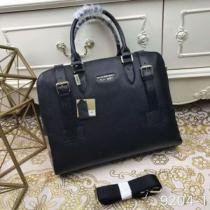 シンプルな外観 バーバリー BURBERRY 2026秋冬 ハンドバッグ 人気 ...