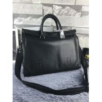 手持ち&ショルダー掛け ボッテガヴェネタ BOTTEGA VENETA 2026秋冬 高級感ある