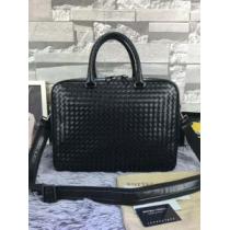 欧米韓流/雑誌 手持ち&ショルダー掛け ボッテガヴェネタ BOTTEGA VENETA 2026秋冬