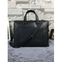 大人っぼい ボッテガヴェネタ BOTTEGA VENETA 2026秋冬 手持ち...