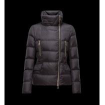 人気が爆発 2026秋冬 MONCLER モンクレール ダウンジャケット厳しい寒さに耐える
