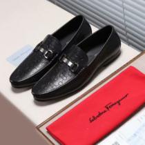目玉商品  FERRAGAMO  2026秋冬季超人気 フェラガモ カジュアルシ...