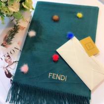 愛らしさ抜群！2026秋冬季 ロングマフラー フェンディ FENDI 爆買い定番...