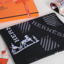 2026秋冬季お買い得高品質 秋冬の必須アイテムエルメス HERMES ロングマ...