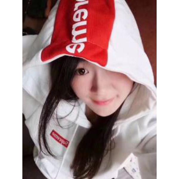 3色可選パーカーシュプリーム SUPREME アウトドアに着用