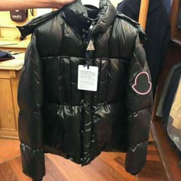 めちゃくちゃお得 モンクレール MONCLER ダウンジャケット 汚れしにくい 2026秋冬