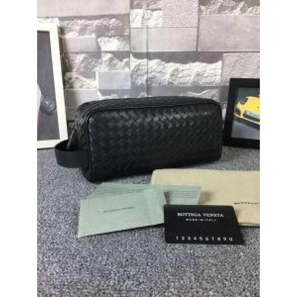 個性的なデザ ボッテガ ヴェネタ BOTTEGA VENETA 斜め掛けバッグ 2026春夏新作