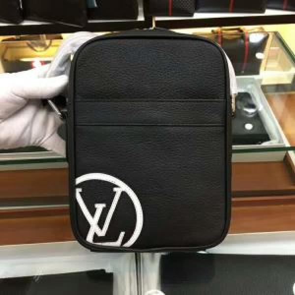 最旬アイテム 2026春夏新作 ルイ ヴィトン LOUIS VUITTON 斜め掛けバッグ