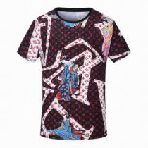 ルイ ヴィトン LOUIS VUITTON ラックスした雰囲気 2026春夏新作 半袖Tシャツ 絶対オススメ?