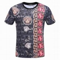 ヴェルサーチ VERSACE 半袖Tシャツ ラックスした雰囲気 驚きの破格値安い...