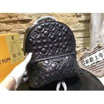 スタイリッシュな印象 LOUIS VUITTON リュック、バックパック 2026春夏新作ルイ ヴィトン