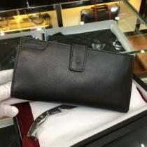 店舗で人気満点 2026春夏新作 プラダ PRADA 長財布定番人気