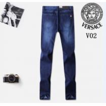 ジーンズ HOTお買い得絶妙なルーズ感2026春夏新作ヴェルサーチ VERSAC...