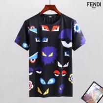 柔らかい手触り 2026春夏新作 半袖Tシャツ フェンディ FENDI 最終数量...