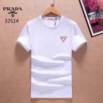 肌に馴染みやすい 3色可選 2026春夏新作 プラダ PRADA 半袖Tシャツ ...
