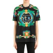 ラックスした雰囲気 ヴェルサーチ VERSACE 半袖Tシャツ 2026春夏新作...