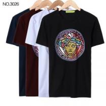 4色可選 半袖Tシャツ 2026春夏新作 吸汗速乾 ヴェルサーチ VERSACE...