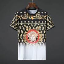 ヴェルサーチ VERSACE 半袖Tシャツ 2026春夏新作 快適な着心地 華や...