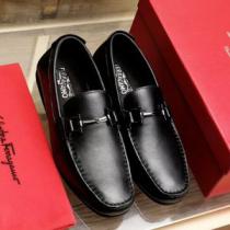 絶妙な新商品カ ジュアルシューズフェラガモ FERRAGAMO2026年春夏入荷