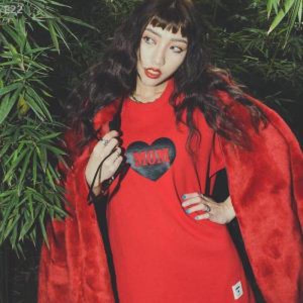 オシャレを満喫できる 半袖Tシャツ 2026年春夏シーズン シュプリーム SUPREME 多色可選