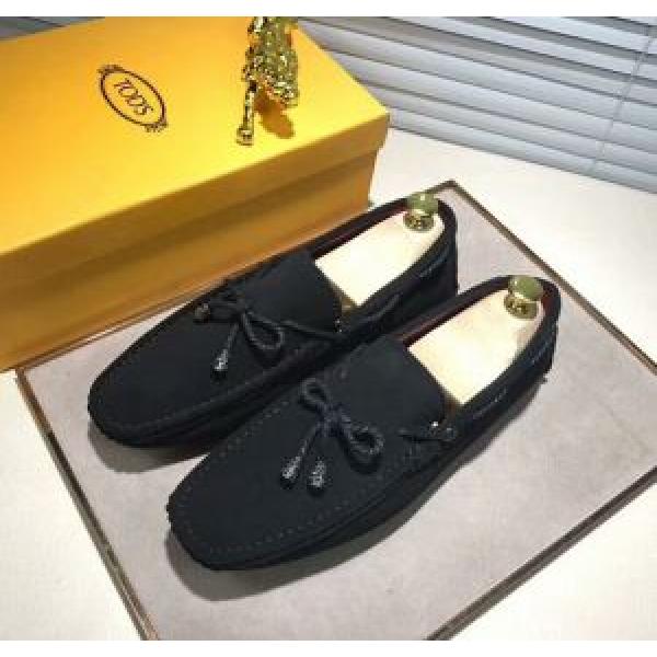 2026最高ランキング カジュアルシューズ トッズ TOD'S 上品キレイ 2色可選
