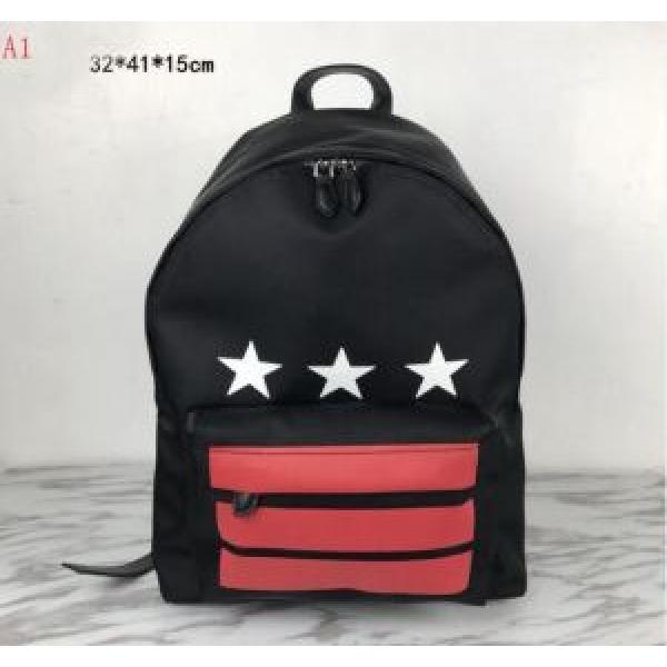 多色可選 リュック、バックパック 2026夏の定番新品到来! ジバンシー GIVENCHY １着は持つべき