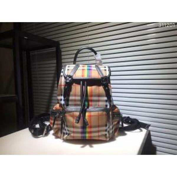 大人っぽく知的な BURBERRY バーバリー  2色可選 2026新品入荷  バッグ レディース