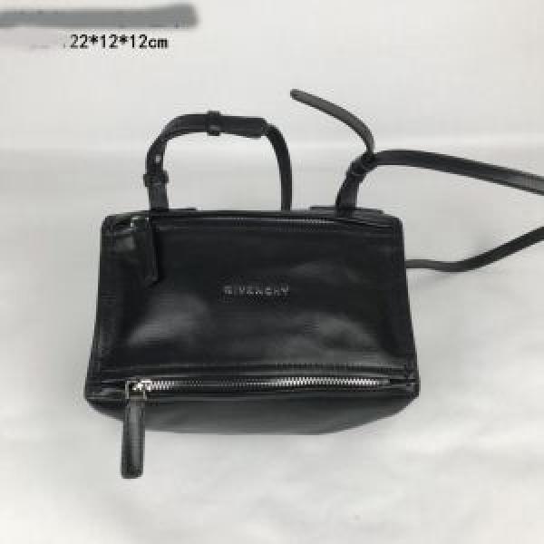 バッ グ レディース 最終数量限り！  ジバンシー GIVENCHY 2026最安値！ 販売限定