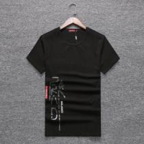 個性的なモデル 3色可選 プラダ PRADA 半袖Tシャツ 2026最高ランキン...