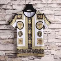 2026夏の定番新品到来! ヴェルサーチ VERSACE 高感度アイテム 半袖T...