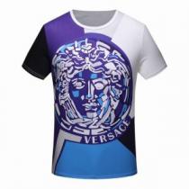 半袖Tシャツ 希少価値大 2026年人気満々のブランド ヴェルサーチ VERSA...