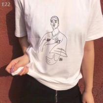 大胆なデザイン 2026夏の定番新品到来! 半袖Tシャツ シュプリーム SUPR...