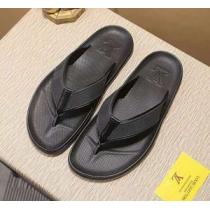 ルイ ヴィトン LOUIS VUITTON 再入荷！ サンダル 2026年人気満々のブランド 絶妙な新商品