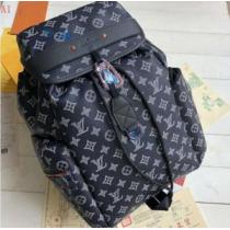 大人気ブランド 2026最安値！ ルイ ヴィトン LOUIS VUITTON SALE品追加 2色可選 リュック、バックパック