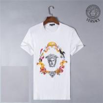 絶妙な新商品 ヴェルサーチ VERSACE 半袖Tシャツ 2026最安値！ 2色可選 良好品