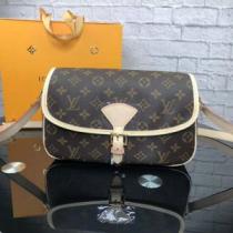 LOUIS VUITTON 2026年人気満々のブランド バッグ レディース ネ...