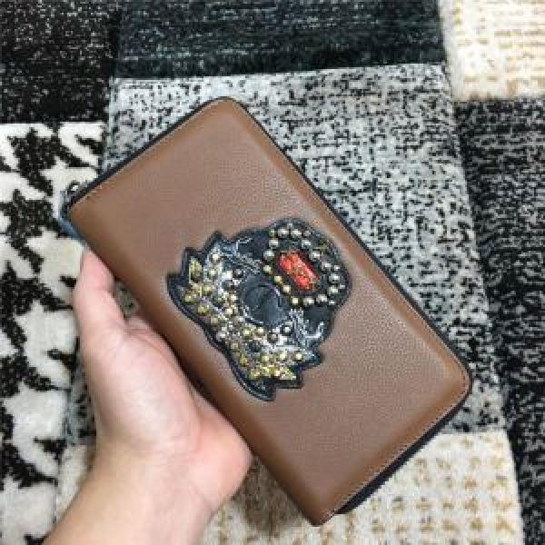 2色可選 ビジネスケース クリスチャンルブタン Christian Louboutin 人目を引く存在感 2026新品入荷