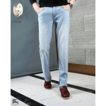 高感度アイテム BURBERRY2026【SALE！】 ジーンズ ネット販売限定...
